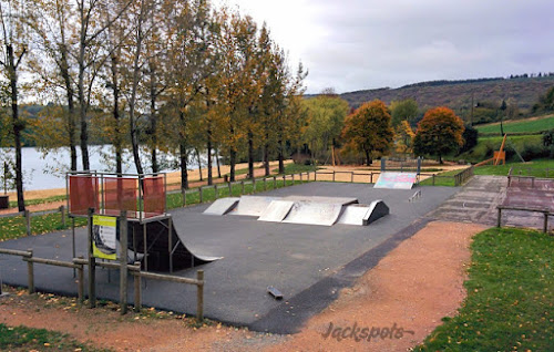 Skatepark de Saint-Sulpice-le-Guérétois à Saint-Sulpice-le-Guérétois