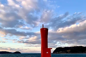 Kada port #1 Breakwater Lighthouse image