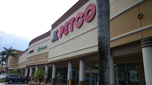 Pet Supply Store «Petco Animal Supplies», reviews and photos, 1009 E Commercial Blvd, Oakland Park, FL 33334, USA