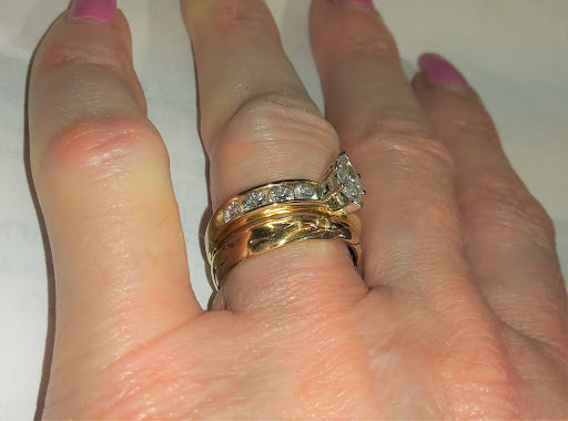 Jewelry Store «Charles Nusinov & Sons», reviews and photos, 8720 Satyr Hill Rd, Parkville, MD 21234, USA