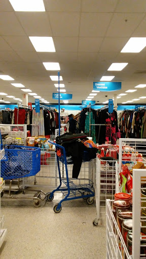 Clothing Store «Ross Dress for Less», reviews and photos, 12115 Biscayne Blvd, North Miami, FL 33181, USA