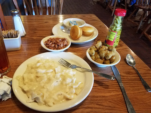 American Restaurant «Cracker Barrel Old Country Store», reviews and photos, 675 Buford Hwy, Cumming, GA 30040, USA