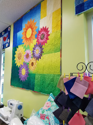 Quilt Shop «Cotton Patch Quilt Shop», reviews and photos, 8480 Cooper Creek Blvd, University Park, FL 34201, USA