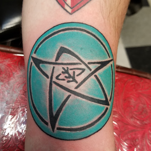 Tattoo Shop «Galveston Tattoo Company», reviews and photos, 4716 Fort Crockett Blvd, Galveston, TX 77551, USA