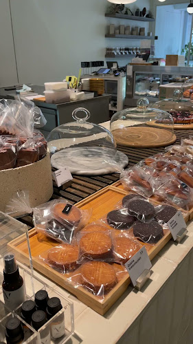 Ratings and reviews of Pantler (Japanese French cakes and pastries / cafe)