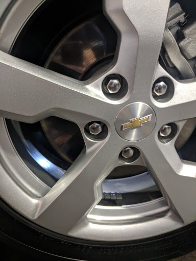 Used Car Dealer «Paramount Motors NW», reviews and photos, 2908 6th Ave S, Seattle, WA 98134, USA