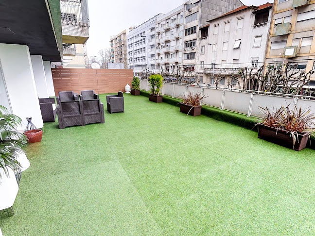Avaliações doIN Real Estate - Remax Pro em Porto - Loja de móveis