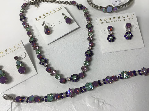 Gift Shop «Foxy Boutique», reviews and photos, 1820 Alpine Ave, Navarre, FL 32566, USA