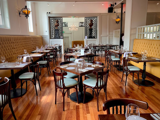 Comments and reviews of The Grill on the Square