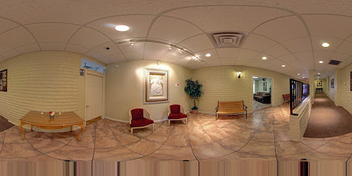 Funeral Home «Funeraria Del Angel Greer-Wilson Chapel», reviews and photos, 5921 W Thomas Rd, Phoenix, AZ 85033, USA
