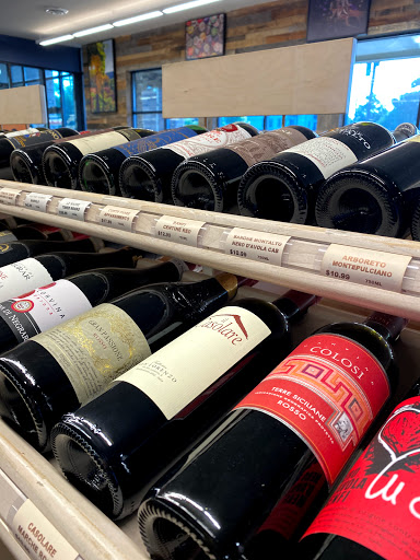 Wine Store «Sinkers Wine & Spirits», reviews and photos, 3304 Gallatin Pike, Nashville, TN 37216, USA