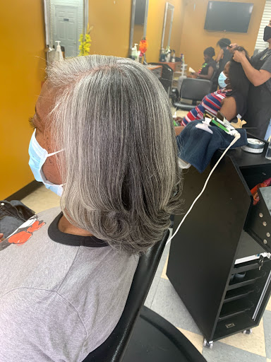 Beauty Salon «Bonita Dominican Style Beauty Salon», reviews and photos, 2420 Candler Rd, Decatur, GA 30032, USA