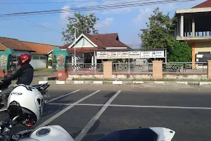 Balai Desa Maos Kidul image