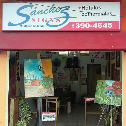Sánchez Signs
