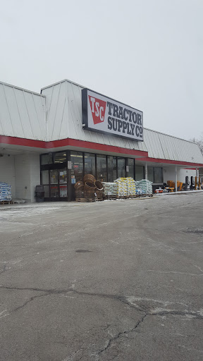 Tractor Supply Co., 13059 Broadway, Alden, NY 14004, USA, 