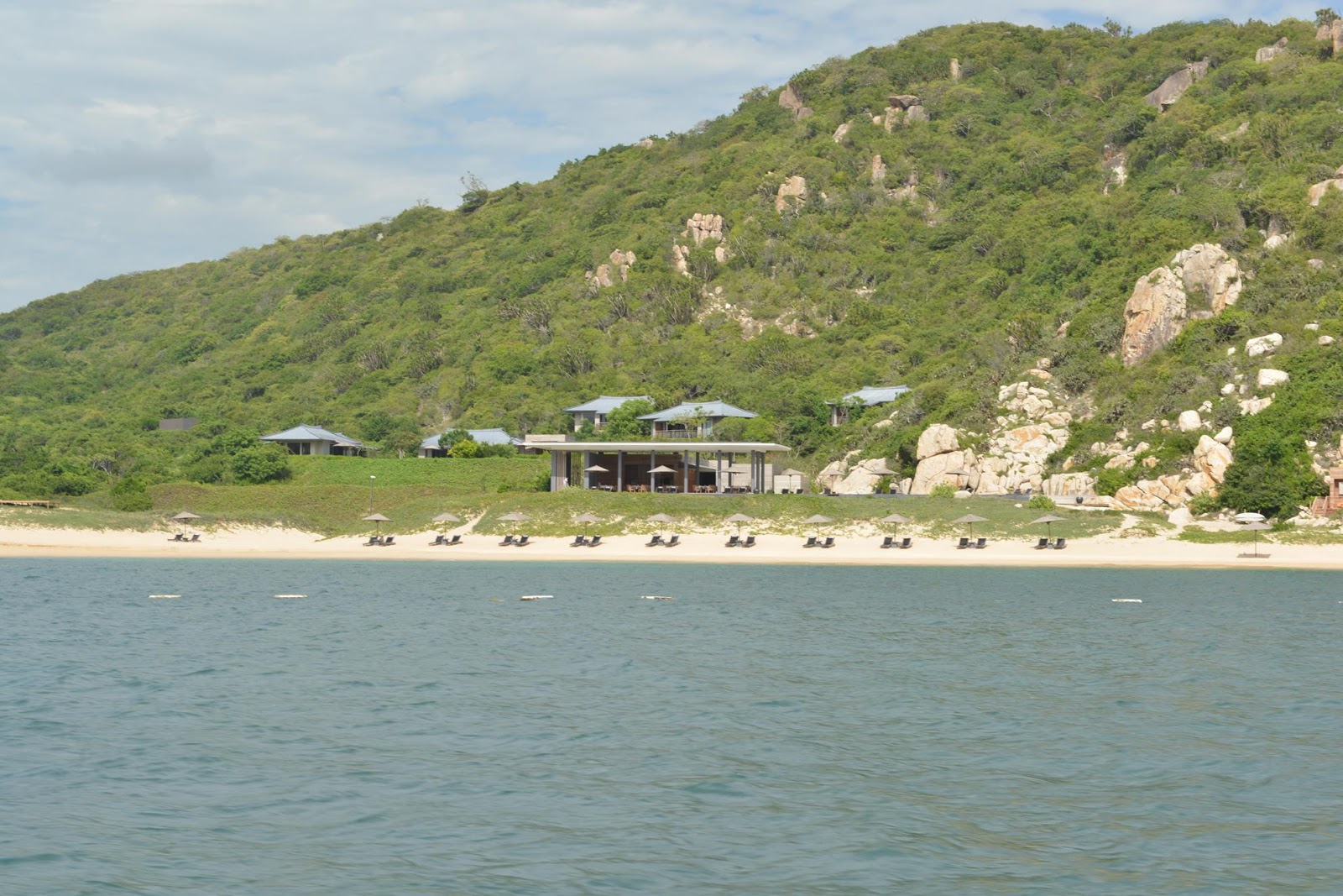 Amanoi Beach'in fotoğrafı otel alanı