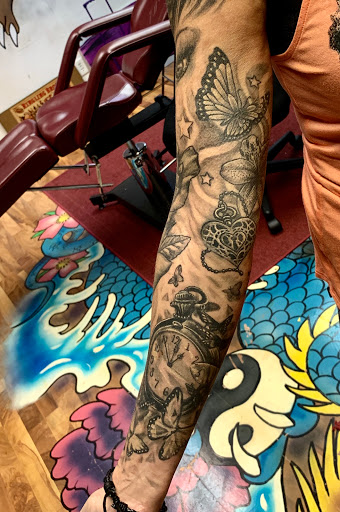 Explore colorado flag tattoo ideas, creative tattoo ideas in Peoria, available at Big Top Tat2