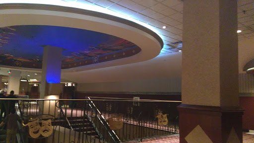 Movie Theater «Cinemark Palace At The Plaza», reviews and photos, 526 Nichols Rd, Kansas City, MO 64112, USA