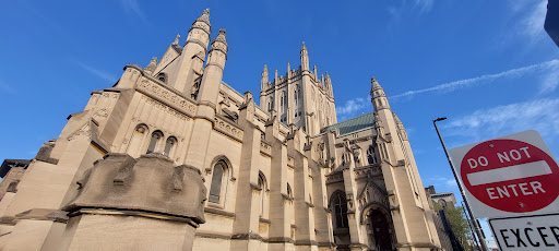 Trinity Cathedral Church – Food Distribution Center