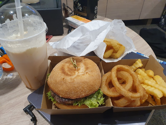 Burger Station - Hamburger