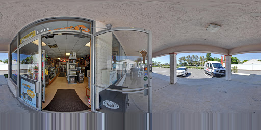 Locksmith «American Lock & Key», reviews and photos, 9516 Cortez Rd W #8, Bradenton, FL 34210, USA