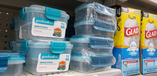 Discount Store «Dollar General Market», reviews and photos, 237 E McCauley Dr, Uhrichsville, OH 44683, USA