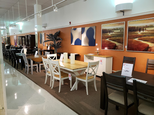 Furniture Store «Value City Furniture», reviews and photos, 2720 N Mall Dr, Virginia Beach, VA 23452, USA