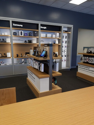 Cell Phone Store «Verizon», reviews and photos, 2428 Las Positas Rd, Livermore, CA 94551, USA