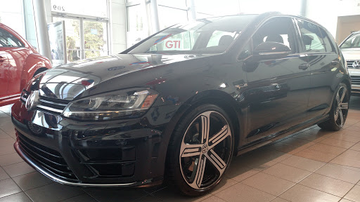 Volkswagen Dealer «Lakeland Volkswagen», reviews and photos, 209 S Lake Parker Ave, Lakeland, FL 33801, USA