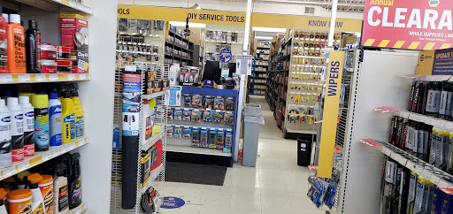 Auto Parts Store «NAPA Auto Parts - Genuine Parts Company», reviews and photos, 4300 N Elston Ave, Chicago, IL 60641, USA