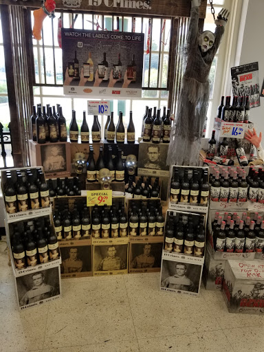 Liquor Store «Montgomery County Liquor & Wine - Darnestown», reviews and photos, 12155 Darnestown Rd, Gaithersburg, MD 20878, USA