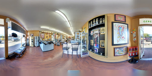Tattoo Shop «Funhouse Tattoo», reviews and photos, 1453 Garnet Ave, San Diego, CA 92109, USA