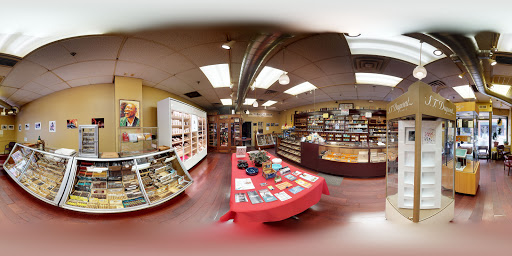 Tobacco Shop «Tobacco Shop LLC», reviews and photos, 89 Pratt St, Hartford, CT 06103, USA