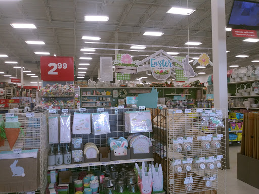 Craft Store «Michaels», reviews and photos, 6140 20th St, Vero Beach, FL 32966, USA