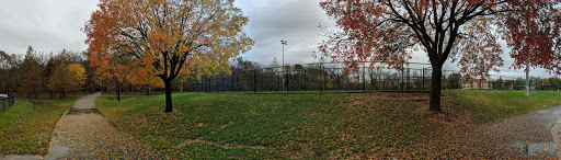 Park «Barcroft Park», reviews and photos, 4200 S Four Mile Run Dr, Arlington, VA 22206, USA