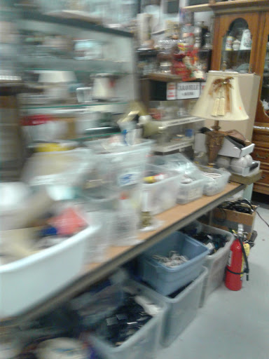 Antique Store «The Antique & Thrift Shop», reviews and photos, 100 Sunrise Hwy, Valley Stream, NY 11581, USA
