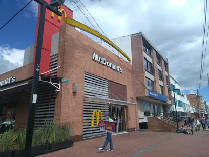 McDonald,s - Cl 136 #18B-45, Bogotá, Colombia