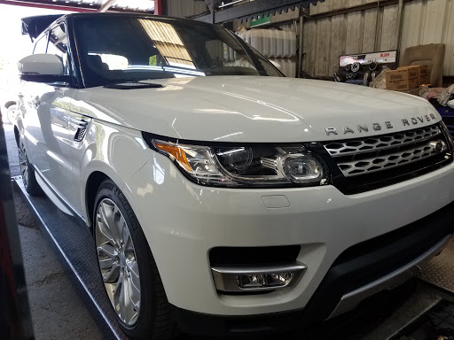 Auto Repair Shop «Lovefield Auto Repair», reviews and photos, 2444 Inwood Rd, Dallas, TX 75235, USA