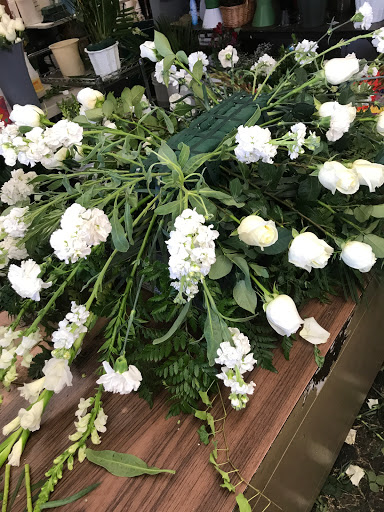 Florist «Alans AAA Florist», reviews and photos, 287 E Highland Ave, San Bernardino, CA 92404, USA