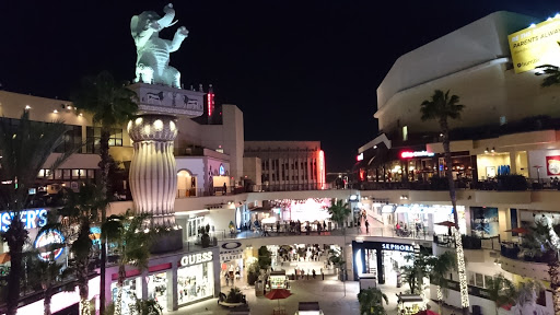 Cosmetics Store «SEPHORA», reviews and photos, 6801 Hollywood Blvd, Hollywood, CA 90028, USA