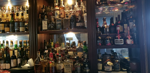 Tobacco Shop «Angry Moon Cigar Bar», reviews and photos, 2401 PGA Boulevard, Palm Beach Gardens, FL 33410, USA