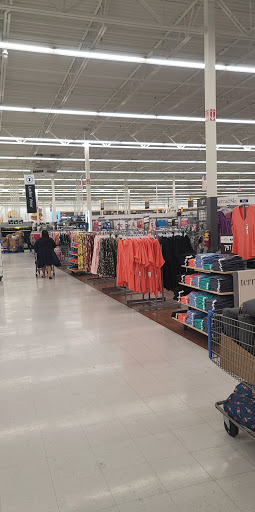 Supermarket «Walmart», reviews and photos, 17550 S Halsted St, Homewood, IL 60430, USA