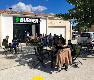 S BURGER à Rocbaron