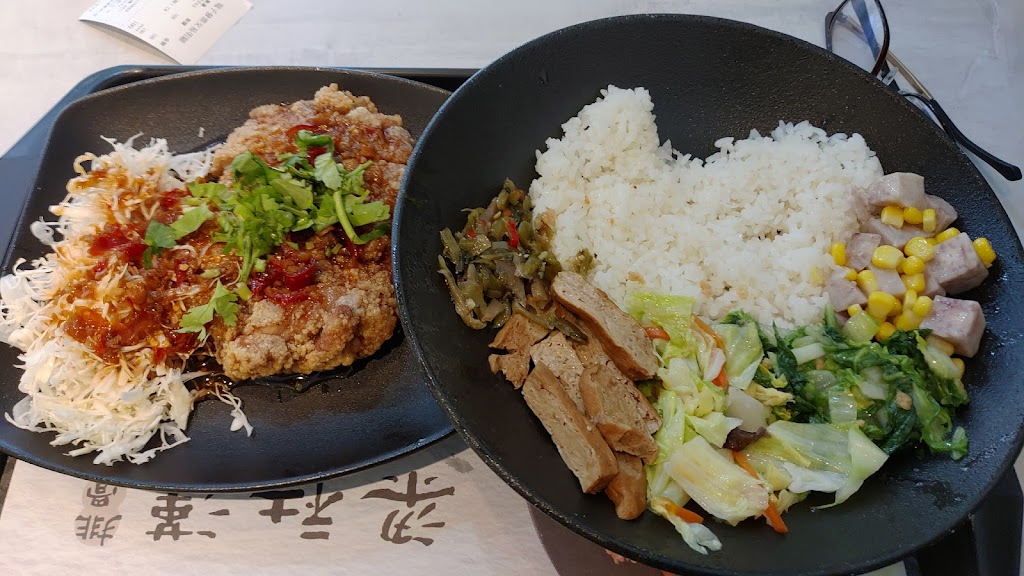 梁社漢排骨-潭子興華店 的照片