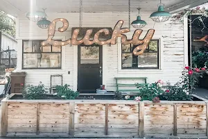 Lucky Vintage & Pretty Things image