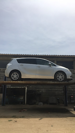 Photo 1 - GARAGE GARDIOL