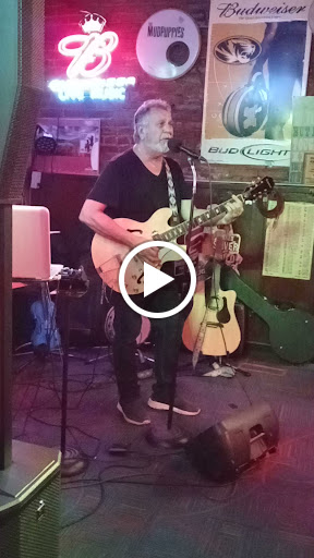 Bar «Tuners Bar & Grill», reviews and photos, 130 S Main St, St Charles, MO 63301, USA