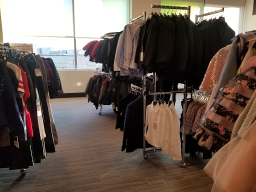 Department Store «Nordstrom Rack Lincoln Park», reviews and photos, 1551 N Sheffield Ave, Chicago, IL 60642, USA