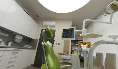 Relax Dental Implantologiai és Esztétikai Fogászati Központ