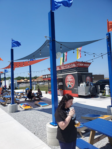 Shopping Mall «The Pointes Shopping Center», reviews and photos, 1040 E Sternberg Rd, Norton Shores, MI 49441, USA